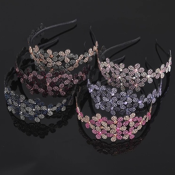 ❤️HANDMADE PINK AND CREAMS CRYSTAL AND RHINESTONE HAIR BAND❤️$15 EACH OR 2/$25❤️ - Picture 4 of 5